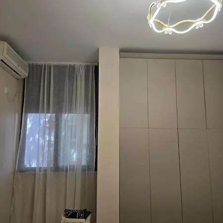 Apartment Naura's